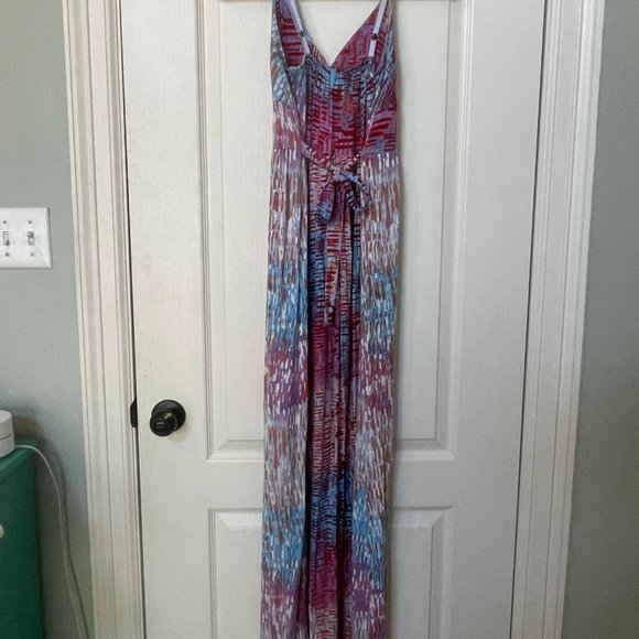 Sleeveless Summer Maxi Dress - Picture 2 of 5